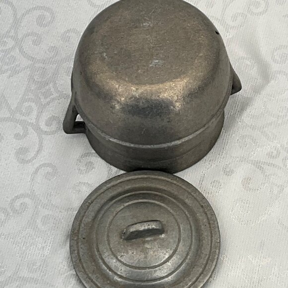 Vintage Pewter Metal Individual Bean Pot With Lid & Handles - Picture 4 of 6